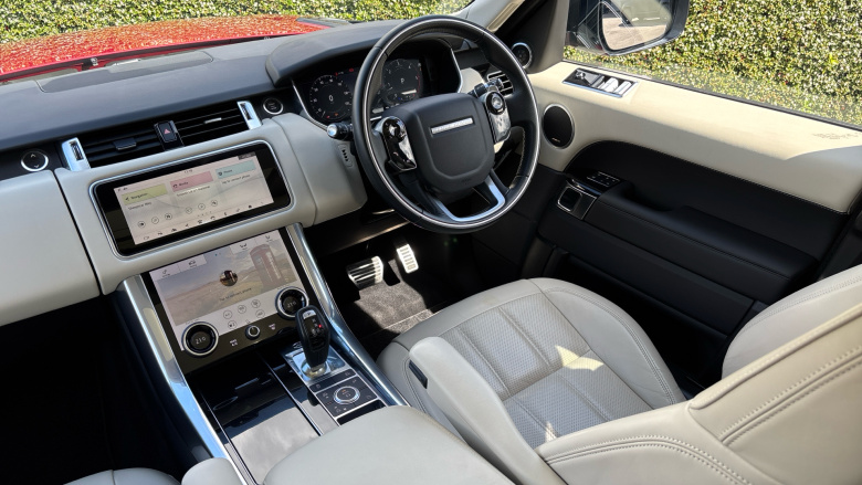 Land Rover Range Rover Sport 3.0 D300 HSE Dynamic 5dr Auto Diesel Estate